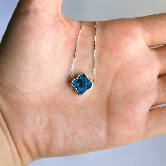 Muonionalusta Meteorite Clover Pendant - To Eons