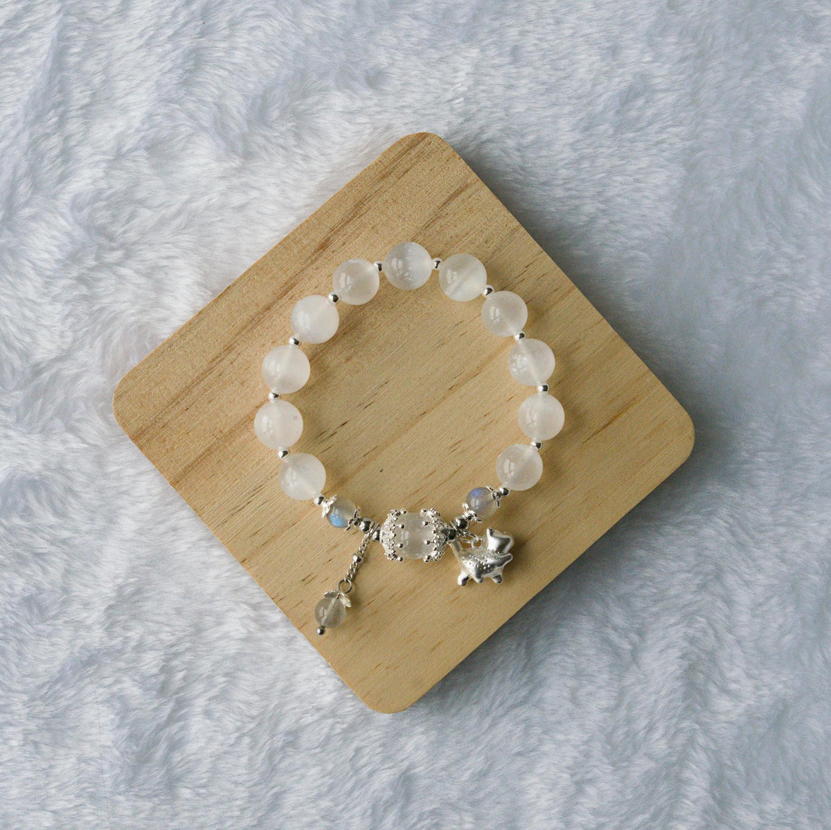 Moonlit Whiskers – Crystal Bracelet for Cleansing, Clarity and Inner Peace