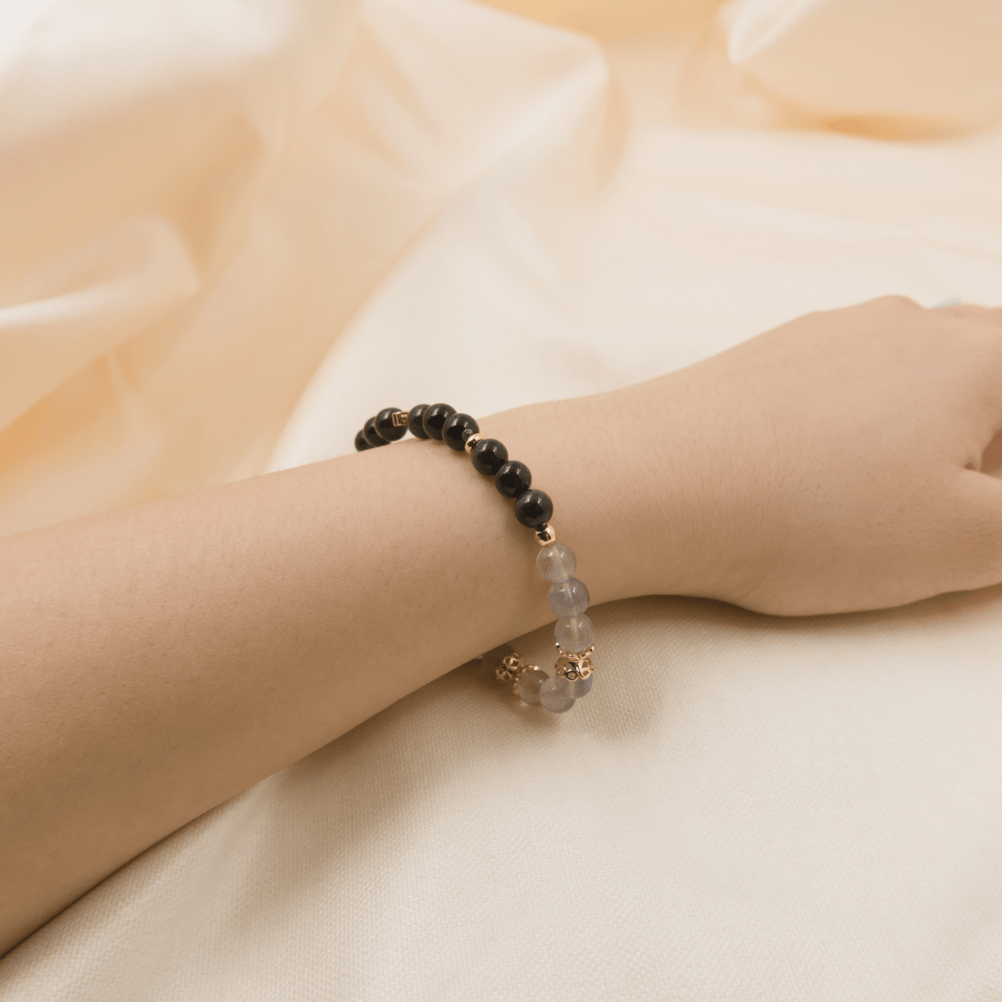 Rainbow Obsidian and Labradorite Bracelet - Crystal Bracelet of Protection and Transformation - To Eons